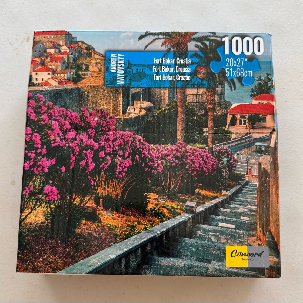 1000-Piece Puzzle - Scenic Croatia with Pink and Green Accents